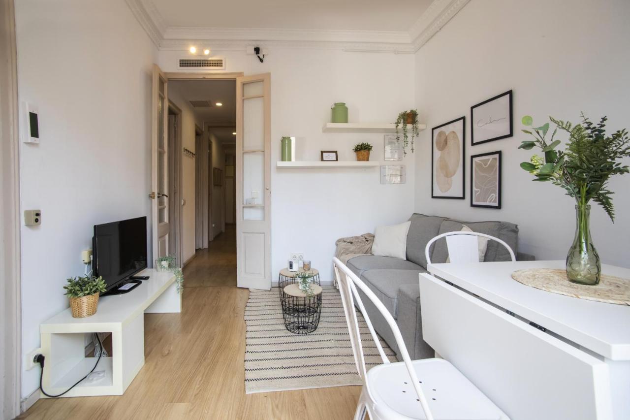 32Par1009 - Big And Spacious Apartment Downtown Barcelona Eksteriør bilde